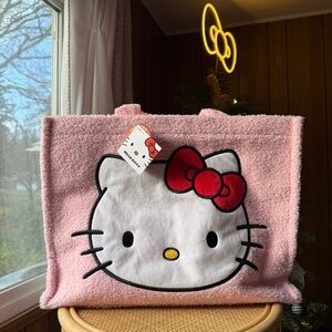 NWT Hello Kitty Pink Tote Bag Sherpa Travel